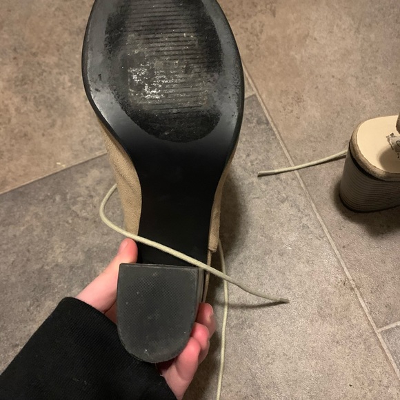 Tan lace up sandals - Picture 4 of 4